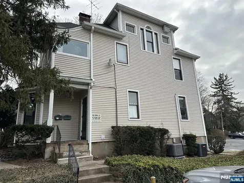 60 Chestnut Englewood NJ 07631