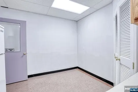 24 Lakeside Avenue Pompton Lakes NJ 07442