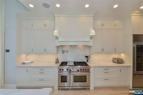 134 Cortland Drive Saddle River NJ 07458