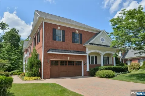 134 Cortland Drive Saddle River NJ 07458