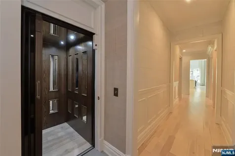 134 Cortland Drive Saddle River NJ 07458