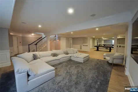 134 Cortland Drive Saddle River NJ 07458