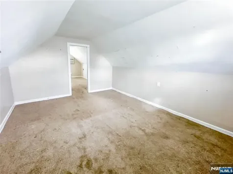68 17th Avenue Elmwood Park NJ 07407