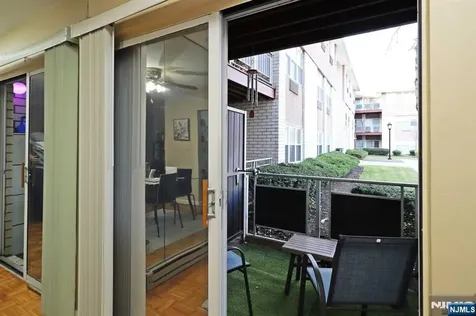 1111 River Road Edgewater NJ 07020