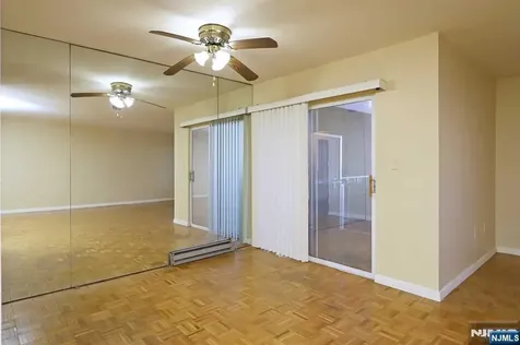 1111 River Road Edgewater NJ 07020