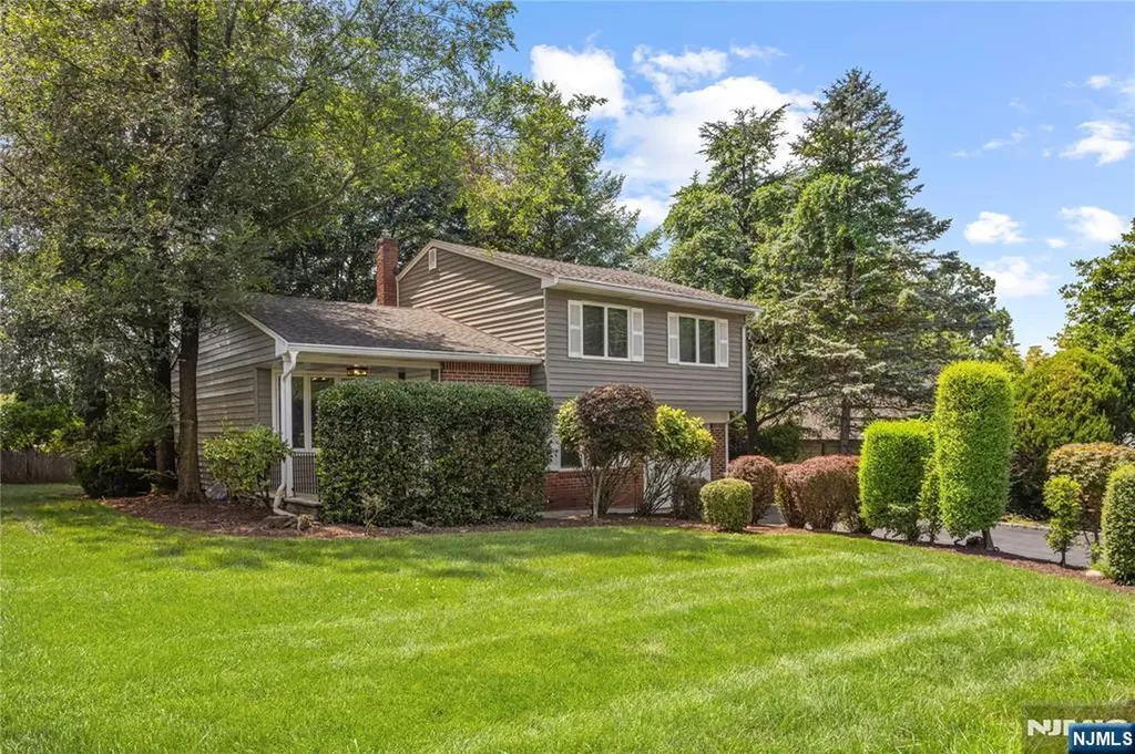 41 Hopper Avenue Westwood NJ 07675