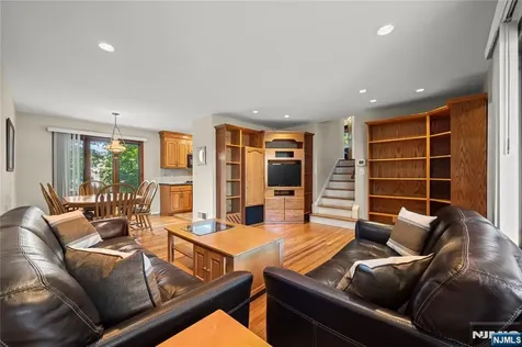 41 Hopper Avenue Westwood NJ 07675