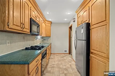 41 Hopper Avenue Westwood NJ 07675