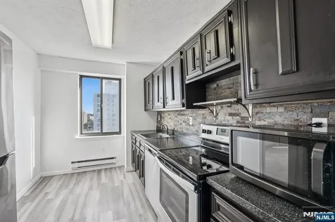 307 Prospect Avenue Hackensack NJ 07601