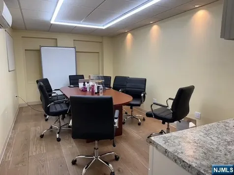 21 Ise Street South Hackensack NJ 07606