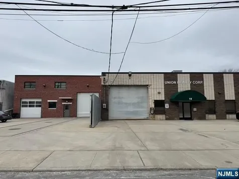 21 Ise Street South Hackensack NJ 07606