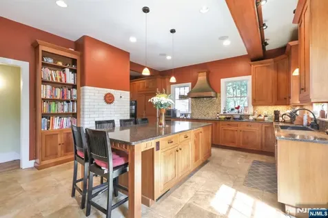 299 Ridgewood Avenue Glen Ridge NJ 07028