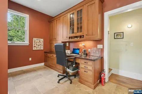 299 Ridgewood Avenue Glen Ridge NJ 07028