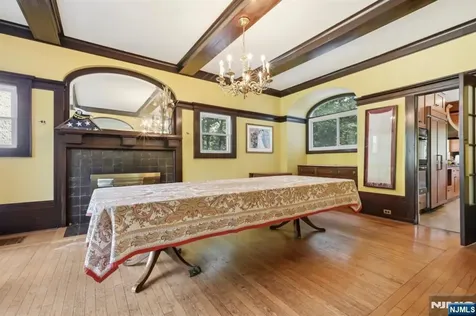 299 Ridgewood Avenue Glen Ridge NJ 07028