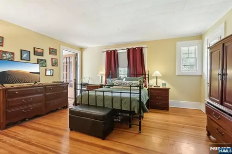 299 Ridgewood Avenue Glen Ridge NJ 07028