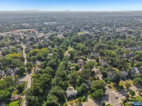 299 Ridgewood Avenue Glen Ridge NJ 07028
