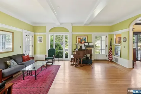 299 Ridgewood Avenue Glen Ridge NJ 07028