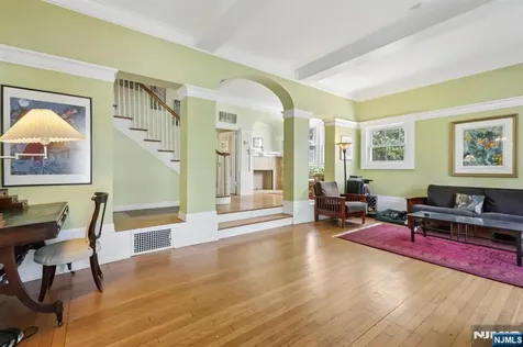 299 Ridgewood Avenue Glen Ridge NJ 07028
