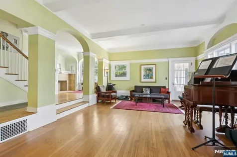 299 Ridgewood Avenue Glen Ridge NJ 07028