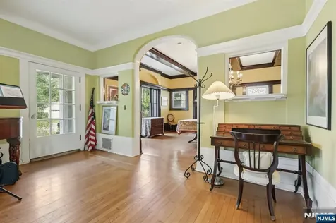 299 Ridgewood Avenue Glen Ridge NJ 07028