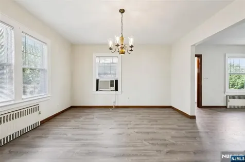 129 Irving Rutherford NJ 07070