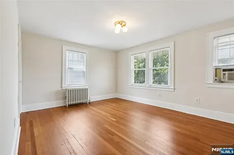 129 Irving Rutherford NJ 07070