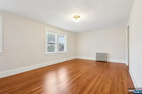 129 Irving Rutherford NJ 07070