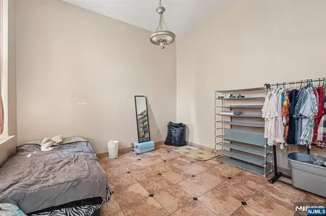 18 Market Street Paterson NJ 07501