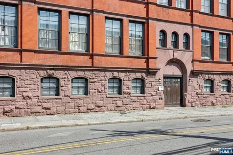 18 Market Street Paterson NJ 07501