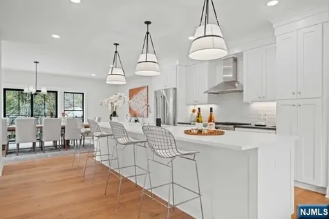 147 Central Avenue Old Tappan NJ 07675