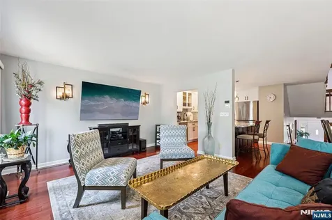 622 Blue Ridge Mahwah NJ 07430