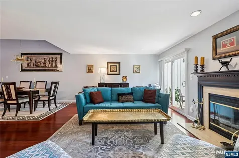 622 Blue Ridge Mahwah NJ 07430