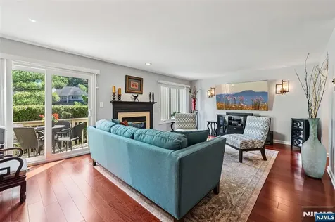 622 Blue Ridge Mahwah NJ 07430