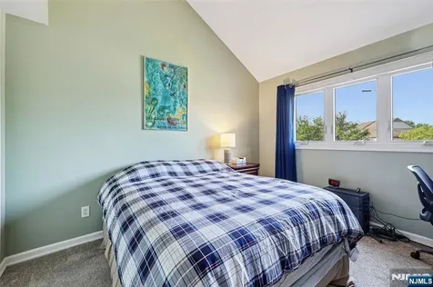 622 Blue Ridge Mahwah NJ 07430