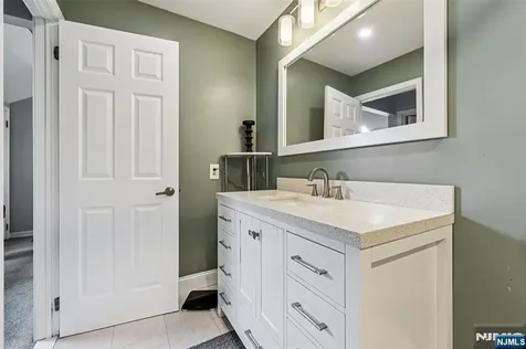 622 Blue Ridge Mahwah NJ 07430
