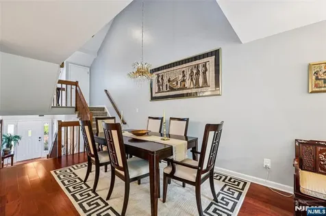 622 Blue Ridge Mahwah NJ 07430