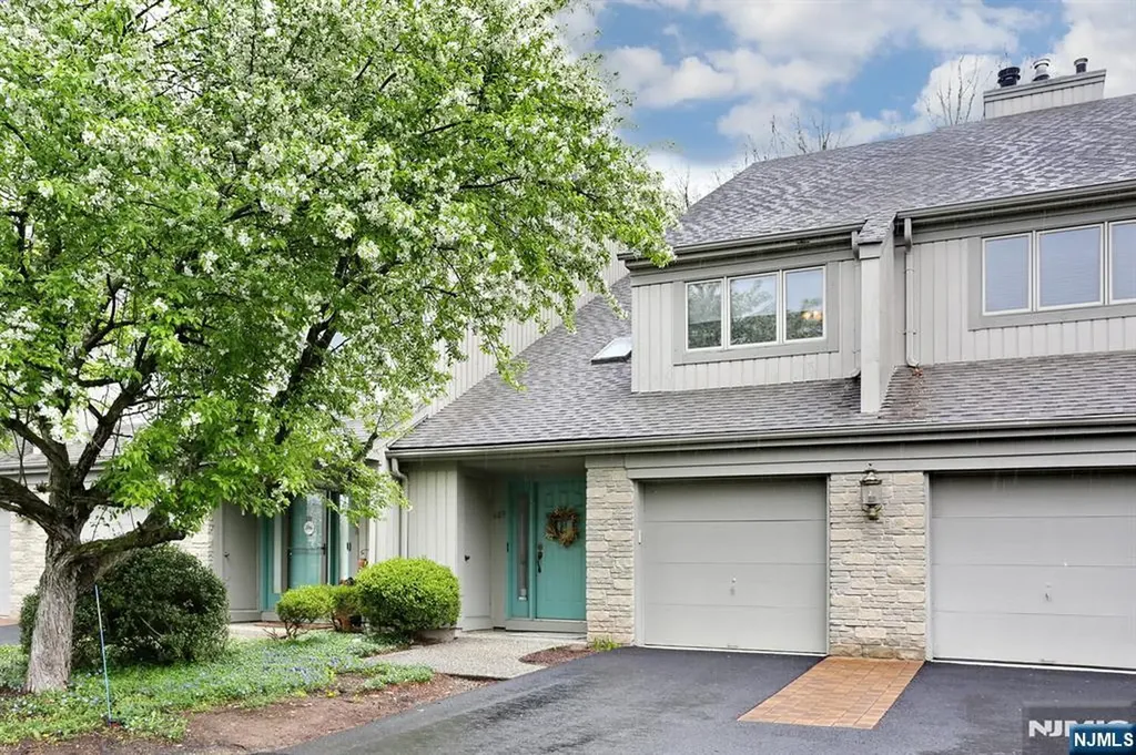 609 Glasmere Road Mahwah NJ 07430