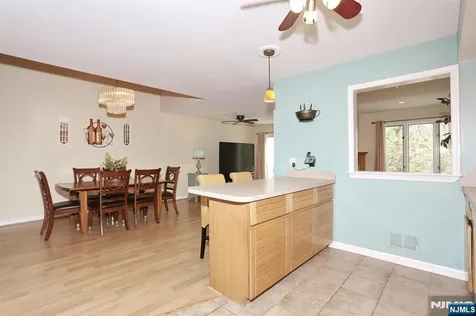 609 Glasmere Road Mahwah NJ 07430