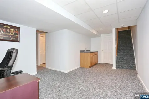 609 Glasmere Road Mahwah NJ 07430