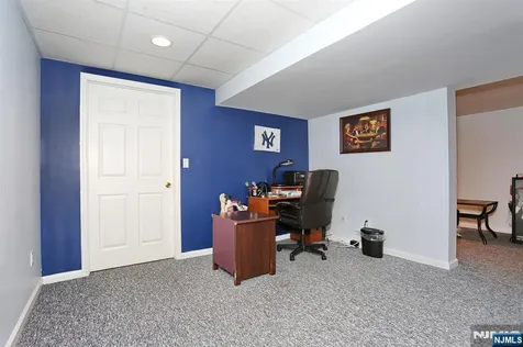 609 Glasmere Road Mahwah NJ 07430