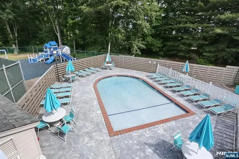 609 Glasmere Road Mahwah NJ 07430