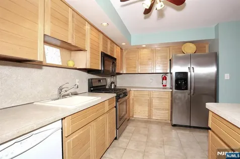 609 Glasmere Road Mahwah NJ 07430