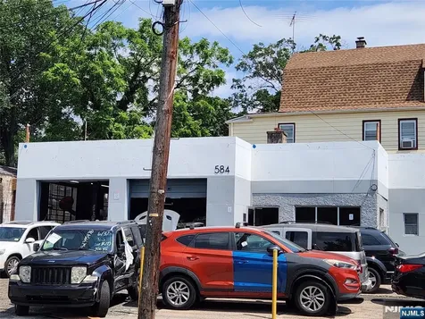 580 & 584 Scotland Road Orange NJ 07050