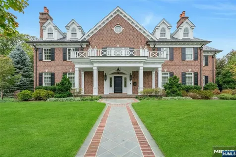 480 Knollwood Road Ridgewood NJ 07450
