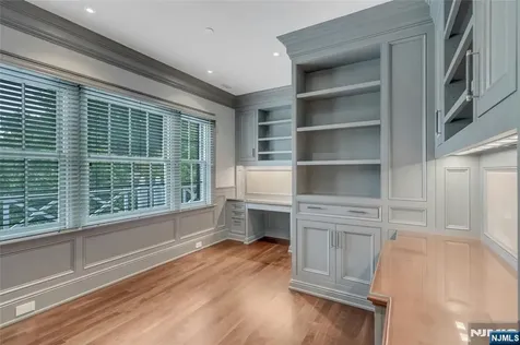 480 Knollwood Road Ridgewood NJ 07450