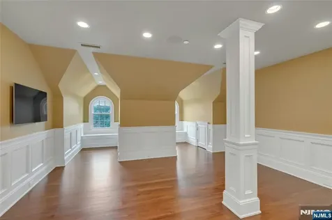 480 Knollwood Road Ridgewood NJ 07450