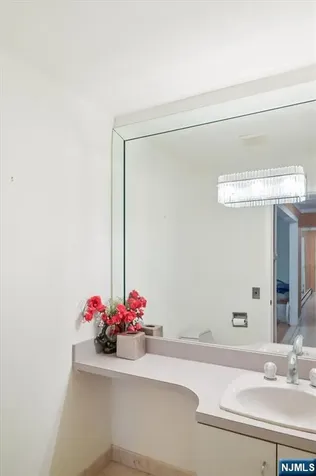 56 Toni Drive Englewood Cliffs NJ 07632
