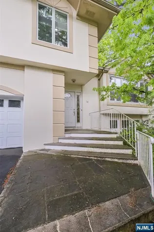 56 Toni Drive Englewood Cliffs NJ 07632
