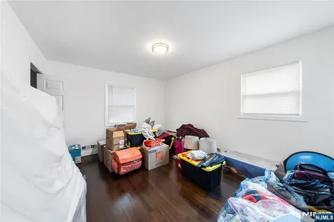 25 Evelyn Court Maplewood NJ 07040