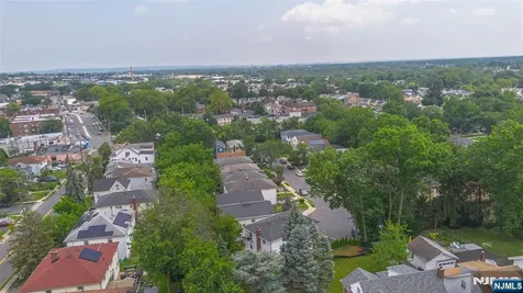 25 Evelyn Court Maplewood NJ 07040